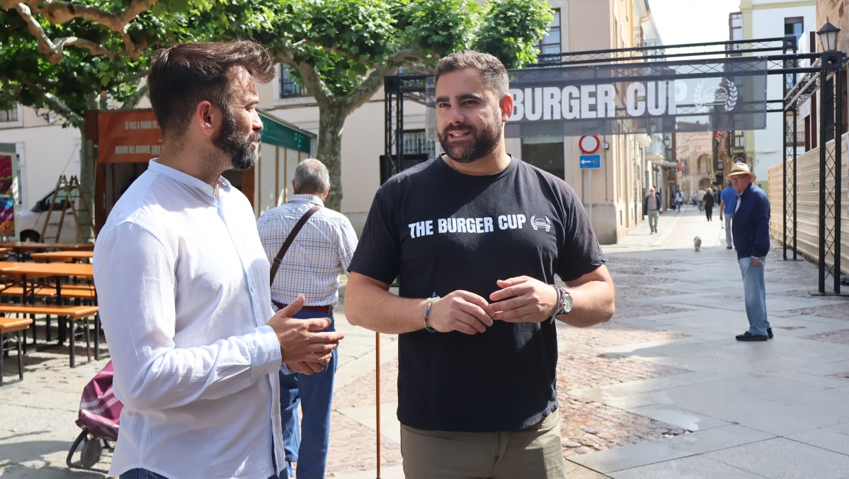 Burger Cup (1)