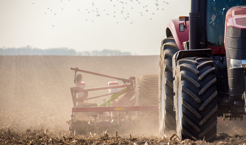 Tractor
