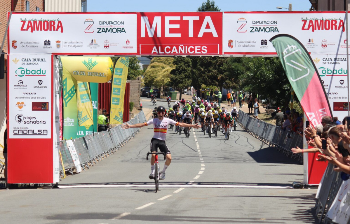 Yago Aguirre Euskadi Fundazioa Vuelta Provincia de Zamora 1536x981