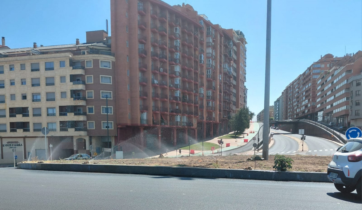 Obras de Humanizaciu00f3n rotondas jardines (3)