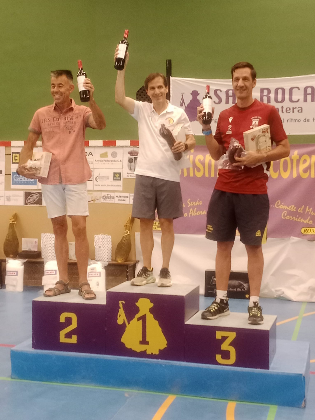 Podio 15u00aa Carrera  Popular San Roncada